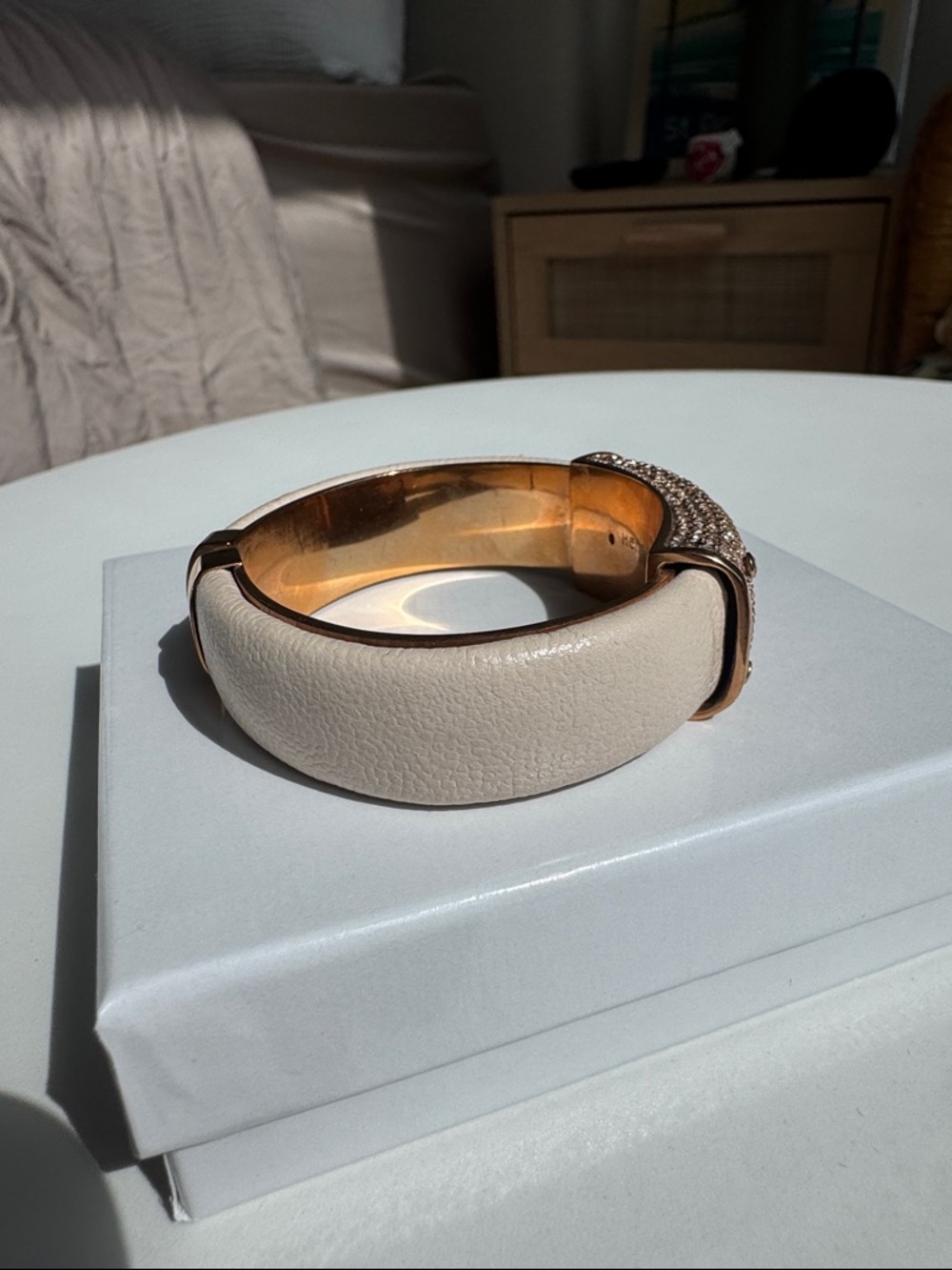 Henri Bendel Crystal Cuff Bracelet Leather Gold Tone Statement Bangle - Picture 7 of 8